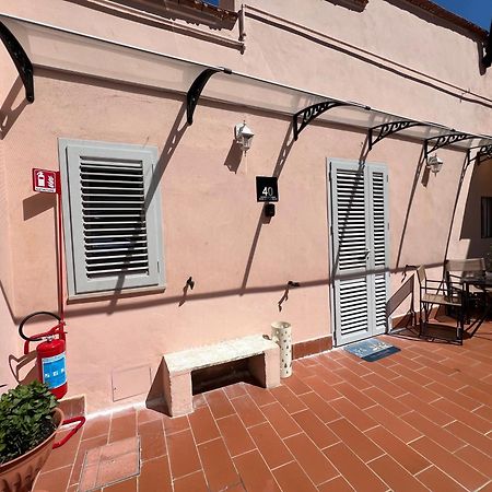 פראטו Home Cavour Prato מראה חיצוני תמונה