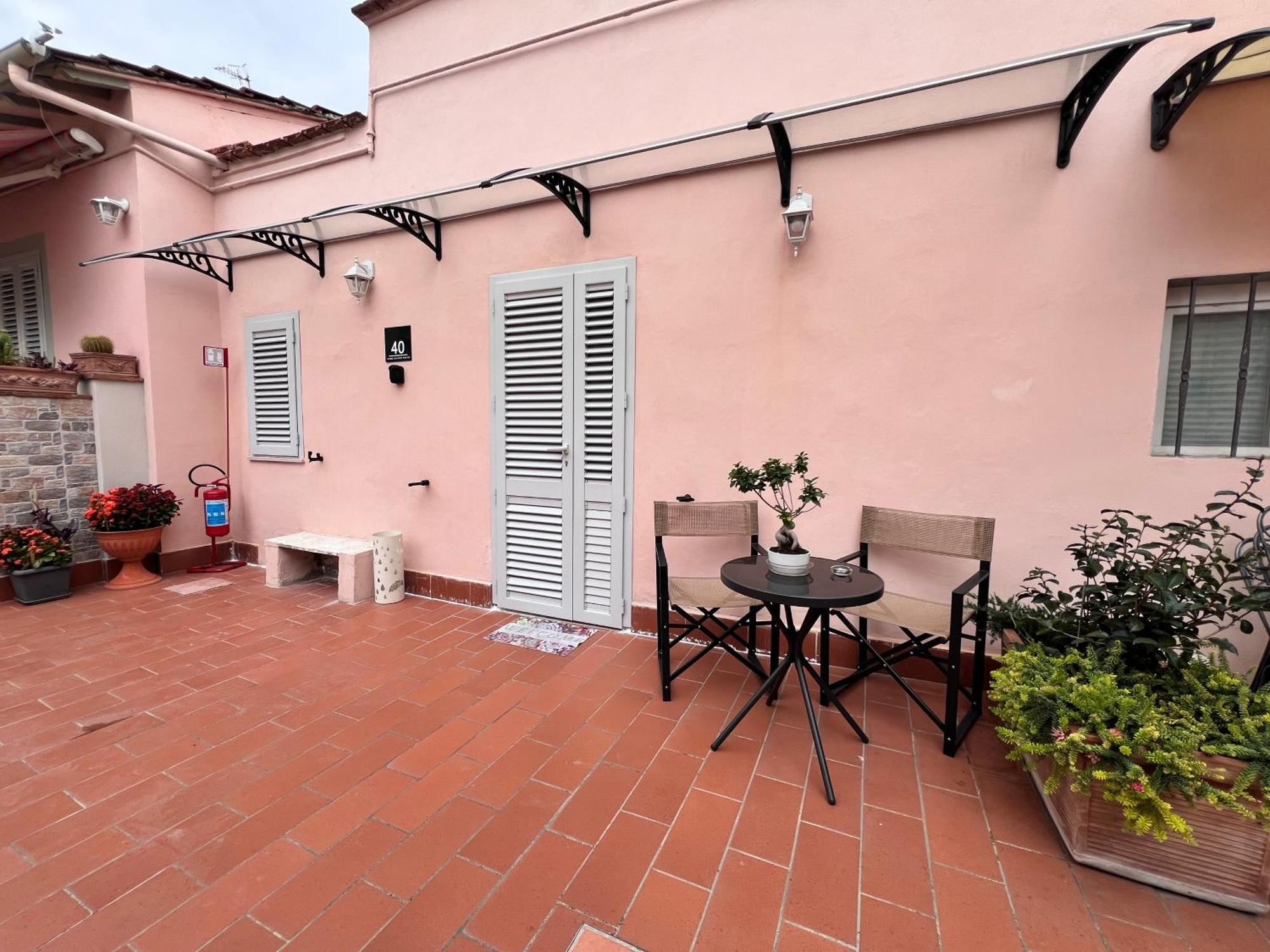 פראטו Home Cavour Prato מראה חיצוני תמונה